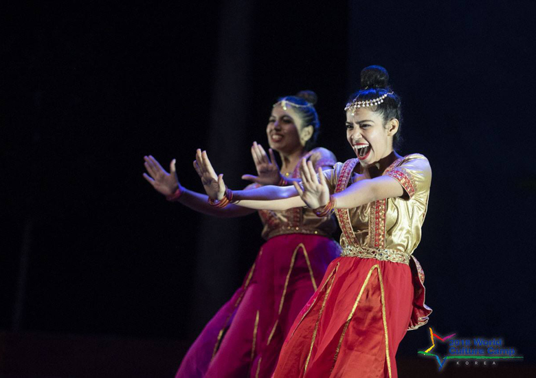 IYF印度舞蹈團, 印度